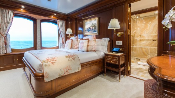 Image of KATHARINE yacht #17