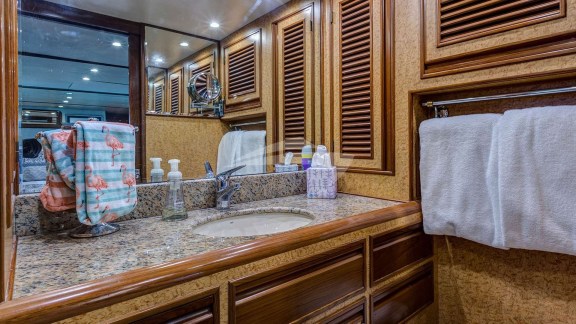 Image of TIMELESS yacht #6