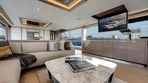 Image of 50 FIFTY yacht #3