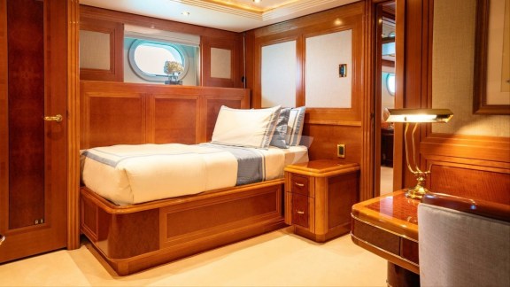 Image of SECOND LOVE yacht #13