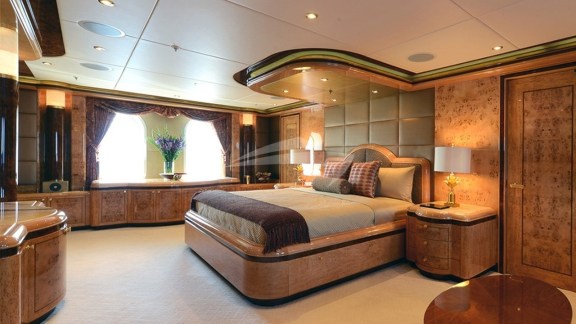 Image of LIBERTY yacht #24