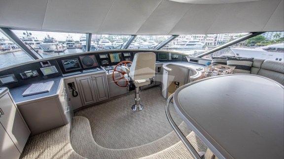 SPIRIT Pilothouse 7