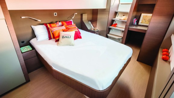 Image of KITTIWAKE yacht #10