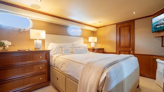 Starboard Guest Stateroom