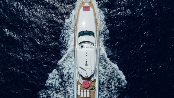 110_lazzara_pure_romance_profiles_24