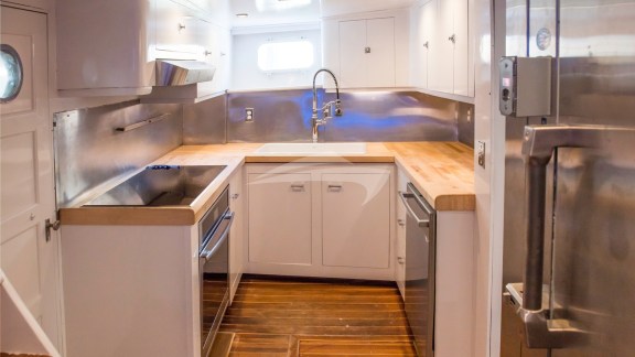 Image of TIMELESS yacht #16