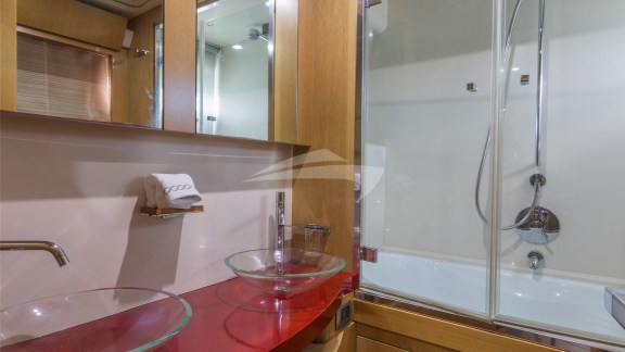 Master Cabin Bathroom