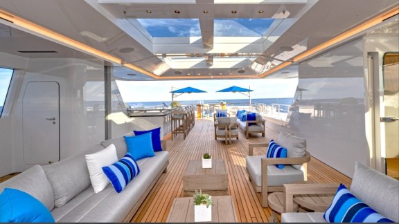 Aft Deck Seating