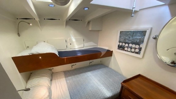 Image of EROS yacht #16