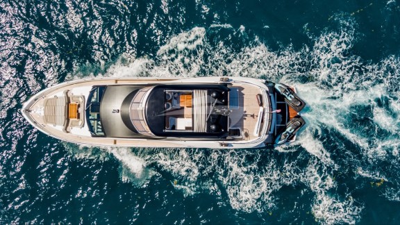 Image of GOLDEN OURS yacht #18