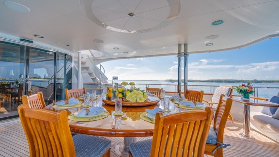 MAIN DECK AFT DINNING