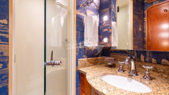 Image of SLEEPOVER yacht #19