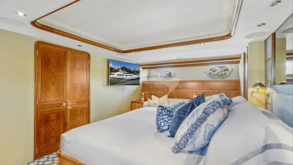 Image of SLEEPOVER yacht #12