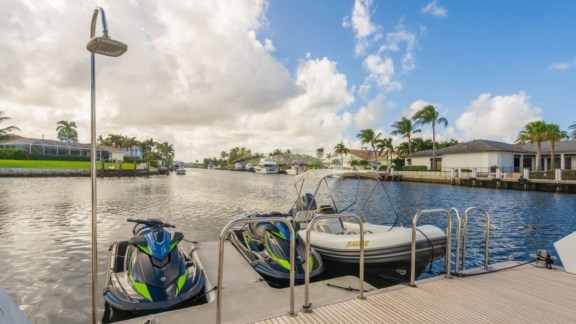 Image of CHANSON yacht #25