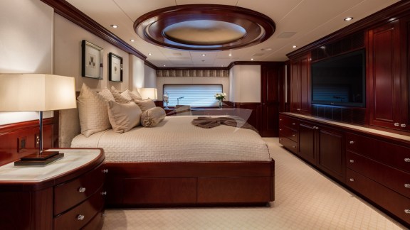 Image of CARTE BLANCHE 161 yacht #10