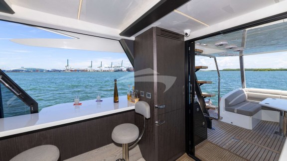 Image of CRYPTO LIFE yacht #13