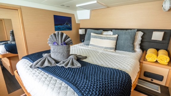 Image of BLUEWINDS yacht #7