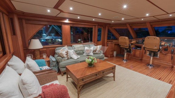 Image of ANNDRIANNA yacht #8