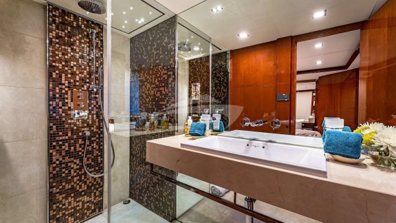 Queen Stateroom Ensuite