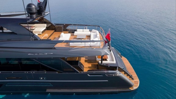 Image of LADY FIRST yacht #3