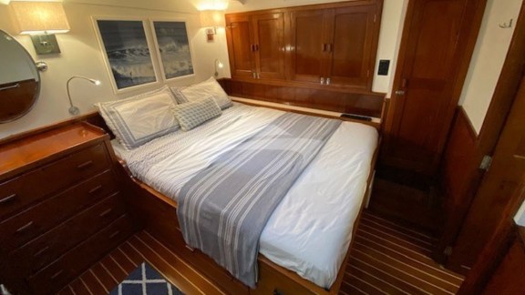 Image of EROS yacht #14