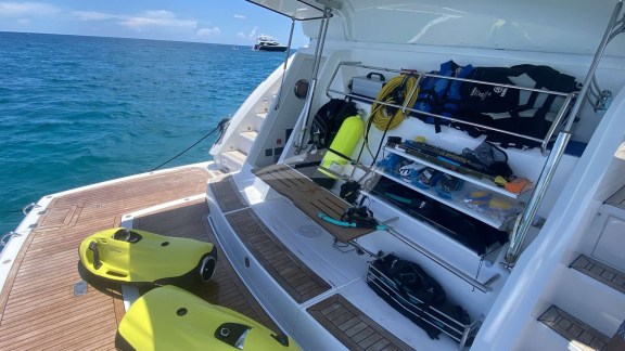 Image of LAGO PARADISE yacht #5