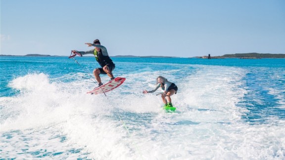 Lady Joy Wakeboarding