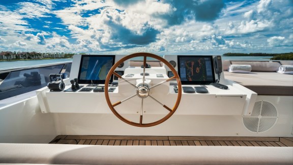 Image of PERSISTENCE yacht #13