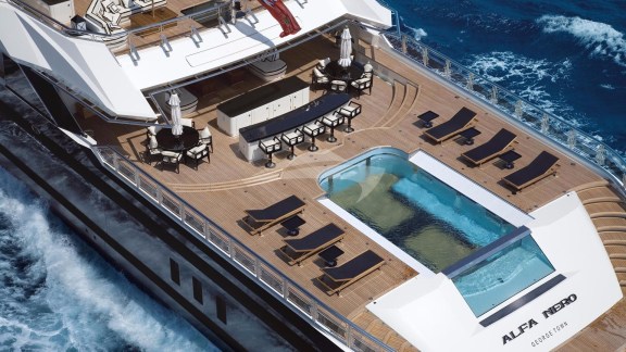 Aft Deck & Infinity Pool