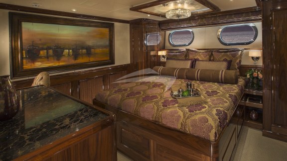 Image of SILVER LINING yacht #14