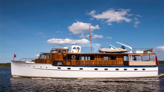Image of TIMELESS yacht #4