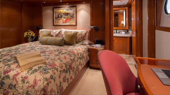 Image of HOSPITALITY yacht #10