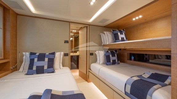 SUR LA MER - Twin Cabin