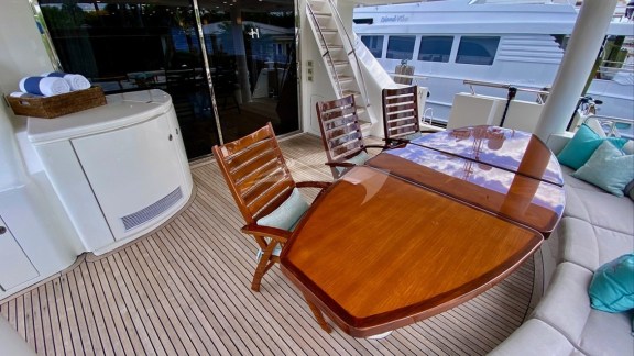 Main aft deck