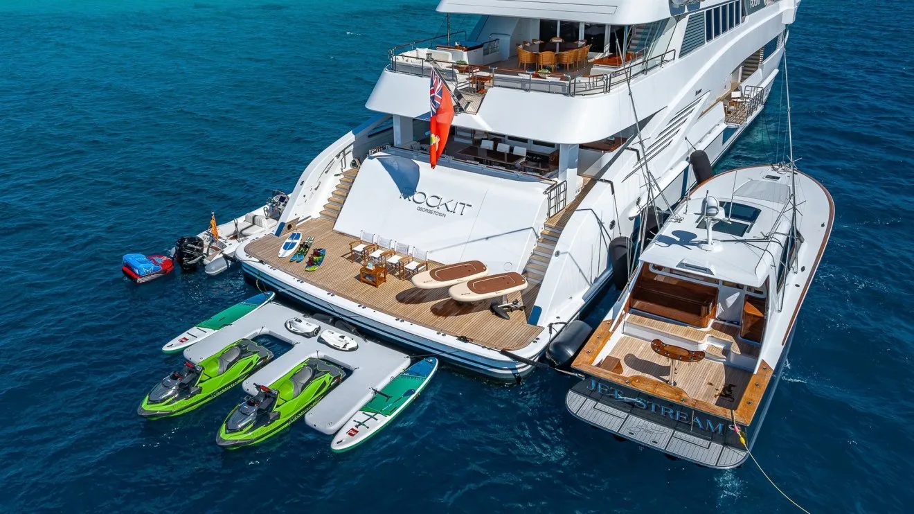 Motor yacht ROCK.IT for charter in the Bahamas