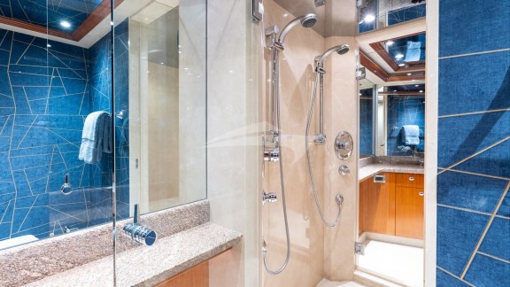 Image of SLEEPOVER yacht #14