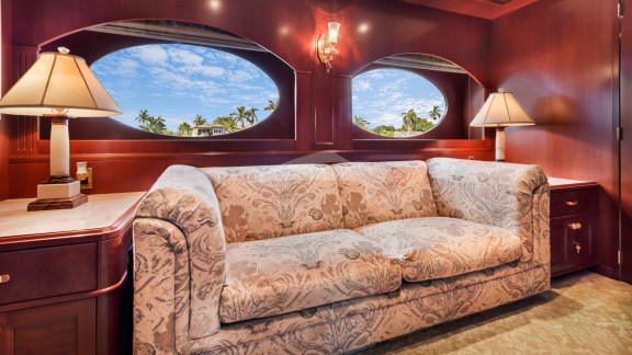 Master stateroom seating