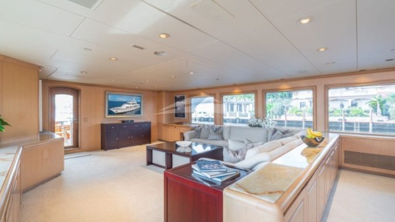 Image of CHANSON yacht #7