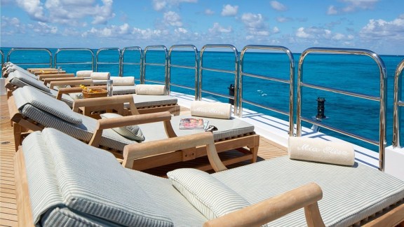 Sundeck aft - lounge area on stern