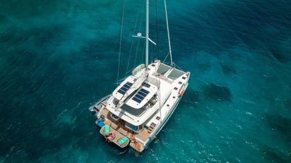 Image of ISLAND HOPPIN' 55 yacht #17