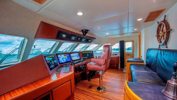 Image of ISLAND HEIRESS yacht #15