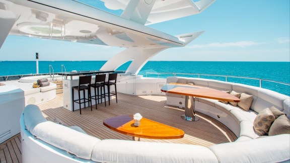 Image of LADY L yacht #22