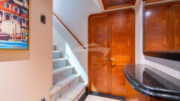 Image of SLEEPOVER yacht #10