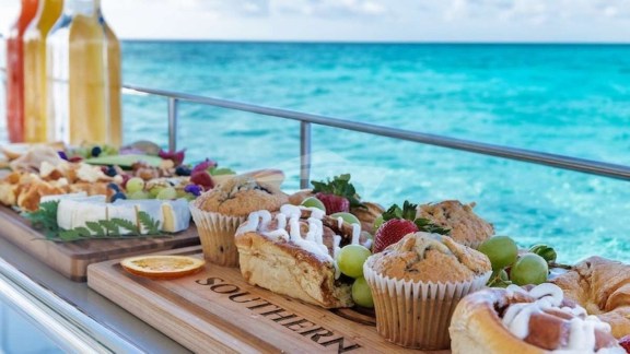 Image of SOUTHERN SKY yacht #10