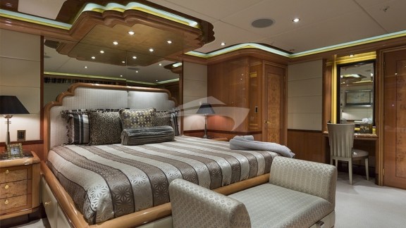 Image of LIBERTY yacht #13