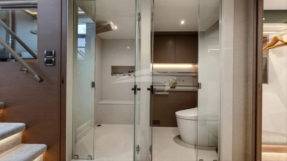 Image of 50 FIFTY yacht #4