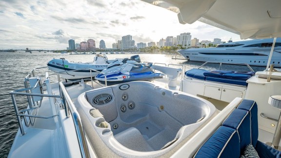 Image of TRANQUILITY yacht #20