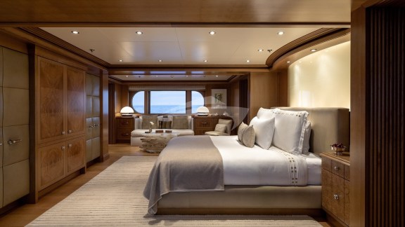 Image of TREEHOUSE yacht #2