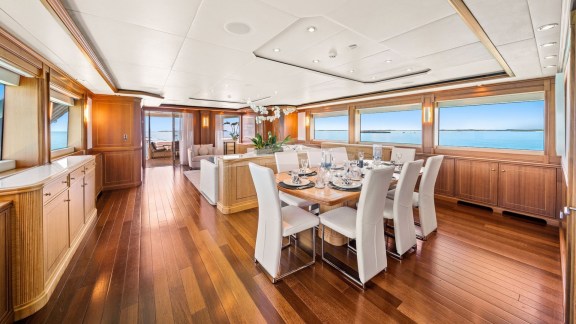Main Deck Dining