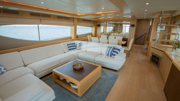 Image of NO CURFEW yacht #2